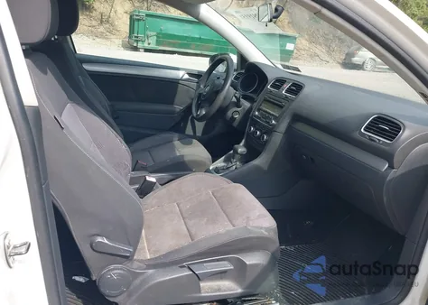 2011 Volkswagen Golf 2.5L 2-Door из США, поврежденный, VIN WVWBA7AJ1BW059371